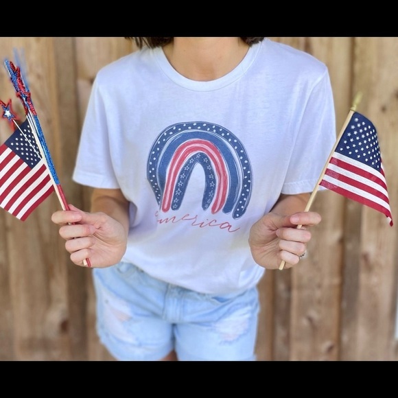 America Rainbow T-Shirt Size Medium - Picture 2 of 2